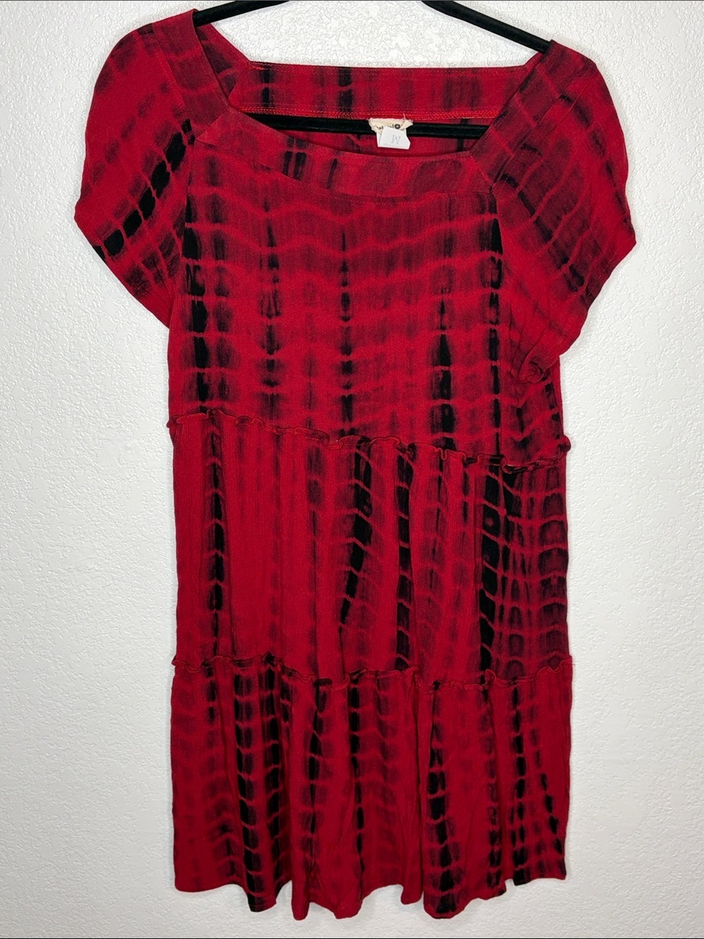 Natural Life Red & Black Tie Dye Crinkle Tiered Mini Dress Size Medium